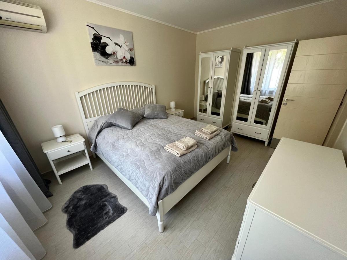 Excellent Location ! General Gurko Apartment Sofia Buitenkant foto